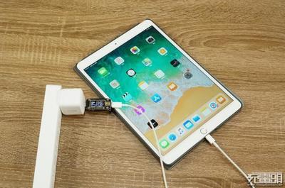 ipad怎么在电脑上充电
