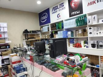 乡镇电脑维修店