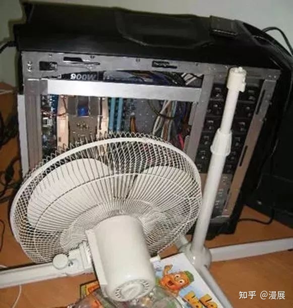 电脑奇葩散热方式
