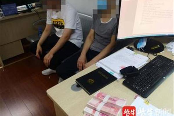 家里放几台电脑炒股