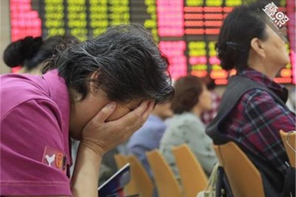 家里放几台电脑炒股
