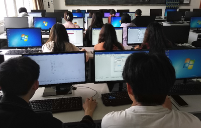 大学生电脑买什么好