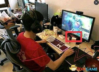 lol电脑桌多高