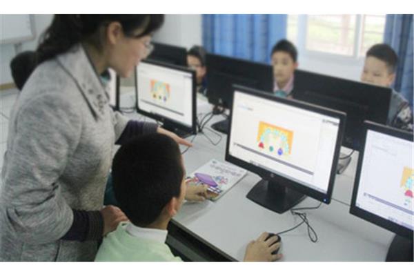 学生电脑系统