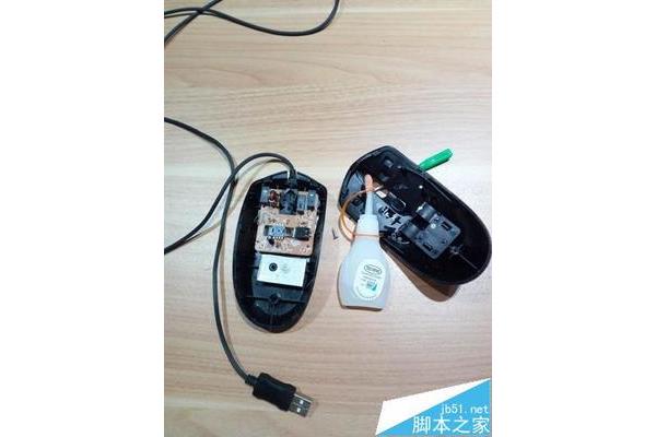 什么胶水能粘电脑外壳