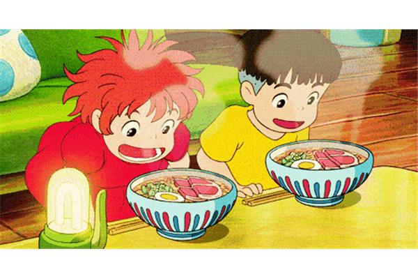 看电脑美食吃泡面