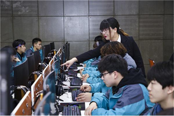 哪里学电脑技术
